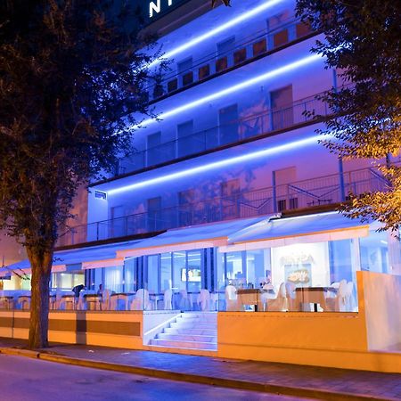 Hotel Ninfea กัตตอลิกา ภายนอก รูปภาพ