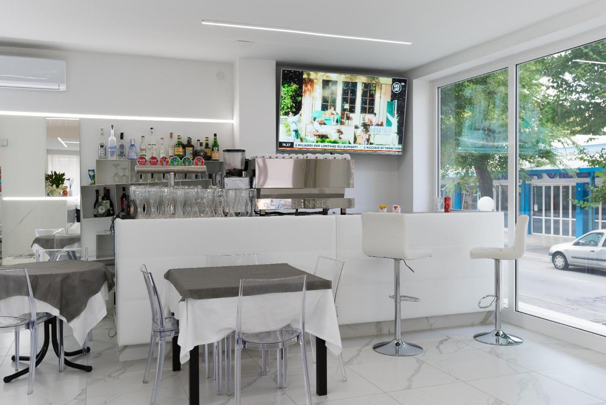 Hotel Ninfea กัตตอลิกา ภายนอก รูปภาพ