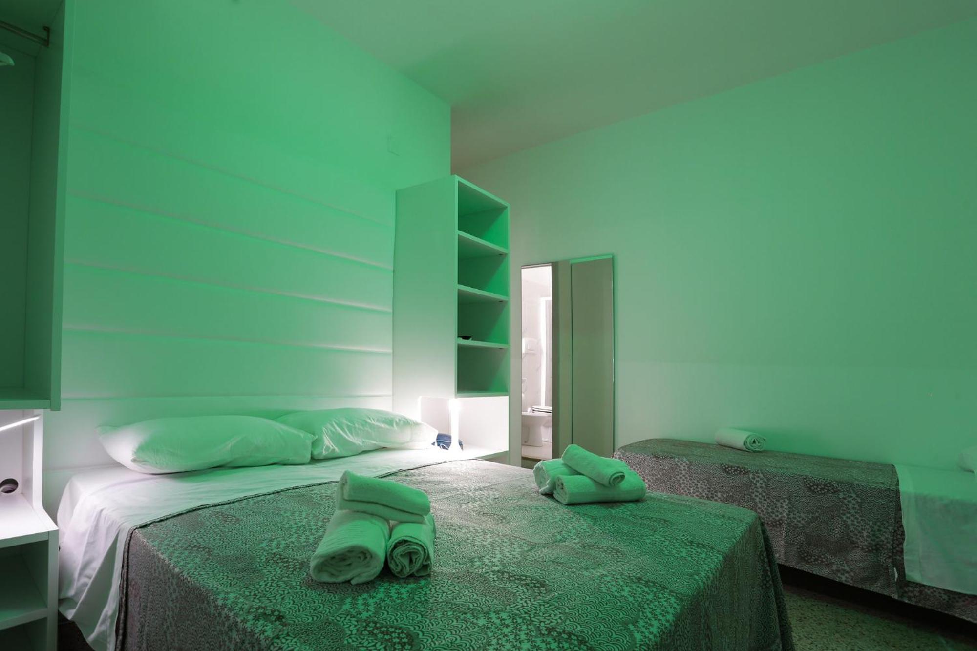 Hotel Ninfea กัตตอลิกา ภายนอก รูปภาพ