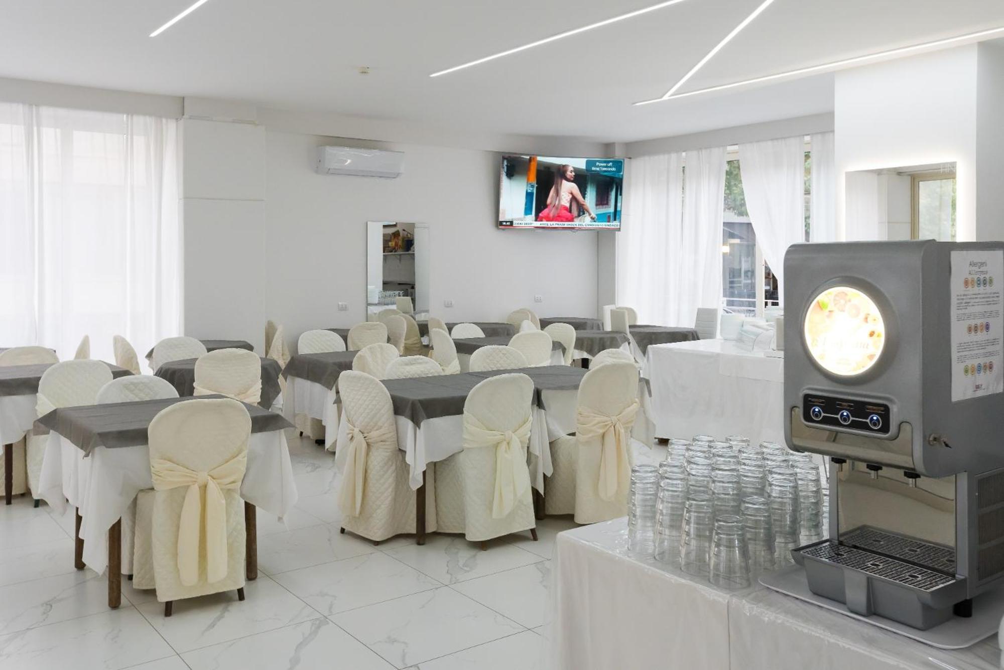 Hotel Ninfea กัตตอลิกา ภายนอก รูปภาพ